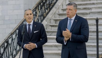 Как се стигна до кандидатурата на Гюров - Кандев и каква първа заявка дадоха
