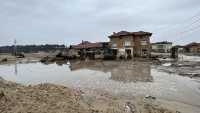 ГЕРБ: Шишков няма право да вини депутати за бавното възстановяване на Карловско