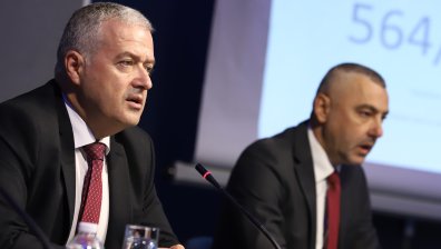 Избори 2022: Секциите в чужбина ще са около 750, в 290 ще се гласува с машини