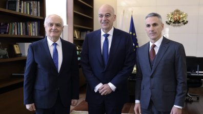 Гюров: България и Гърция гарантират сигурността на източния фланг на НАТО