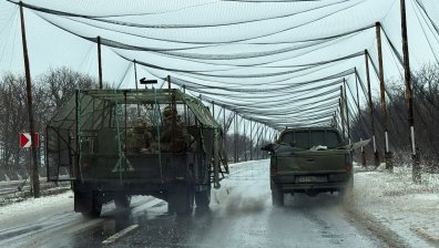 Войната в Украйна: Киев ускорява поставянето на антидрон мрежи