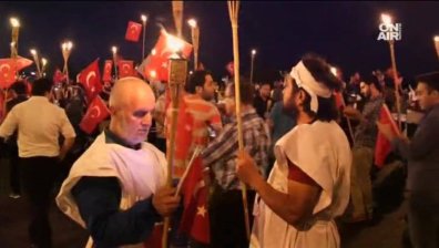 143 журналисти са били вкарани в затвора през 2016 г. в Турция