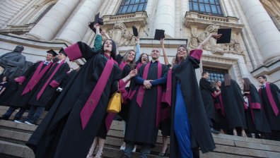 Обучаваме повече чуждестранни студенти за бъдещи лекари, отколкото български