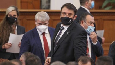 Рекордни депутатски заплати – някои ще получават над 8000 лв.