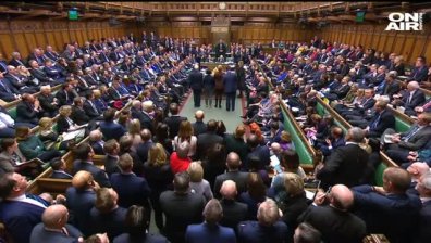 Brexit: Британският парламент няма да гласува споразумението тази седмица