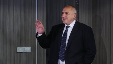 Бойко Борисов се завръща в НС, кани всички партии на преговори за кабинет