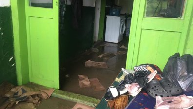 Порой заля Хитрино, някои къщи са под вода