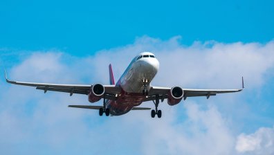 Wizz Air: Пътниците ще поемат разходите след промените в правилата при полетите