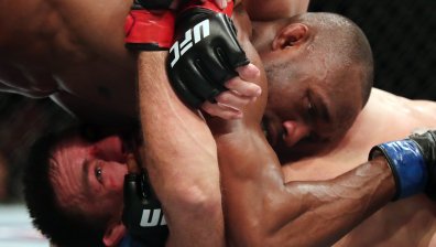 Глобяват бойците от UFC, ако възразяват срещу мерките за коронавируса