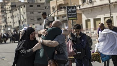 Израел издаде заповед за евакуация на 4 града, 2/3 от населението на Газа е без дом