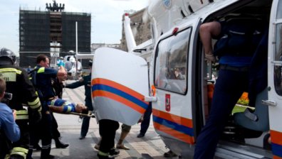 Метровлак излезе от релсите в Москва