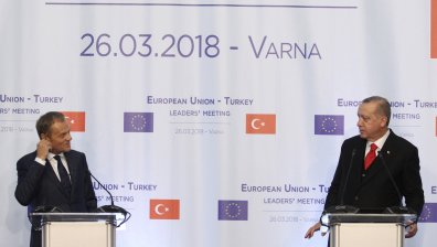 ЕС и Турция лицемерничели - бежанците в Турция не били 3 млн., а 300 хиляди