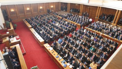 Контактната група Плевнелиев-Паси започва работа, първо се среща с ГЕРБ