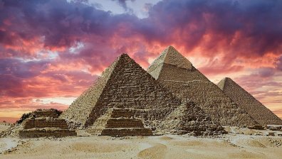 Археолози с нова хипотеза как са построени пирамидите в Египет