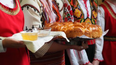 Най-вкусните питки за трапезата на Лазаровден (РЕЦЕПТИ)