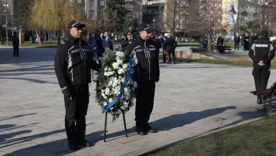 МВР почете загиналите служители на реда на Международния ден за тяхната памет