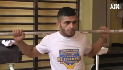 Посрещнаха в Русе европейския шампион по щанги за младежи