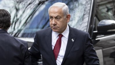 Нетаняху на крачка от замразяването на съдебната реформа