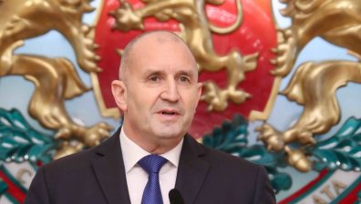 Румен Радев: Партия ще правим след изборите