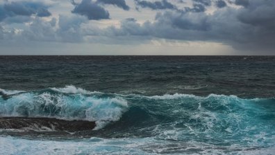 Слънце, облаци и дъжд ще се редуват в петък