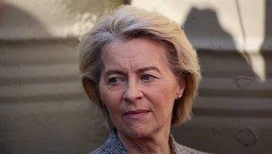 Урсула предупреди Тръмп: ЕС ще отговори непоколебимо на заплахите за Гренландия