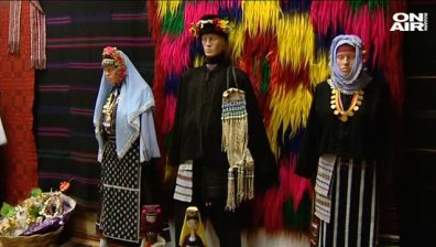 Българка превърна дома си в музей на носиите