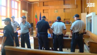 Надзирателят, който прегази момче, излиза от ареста