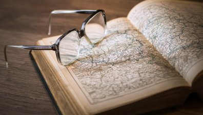 Като на магия: Пенсионер забогатя от лотария, защото си забрави очилата