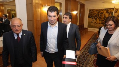 Партийните лидери изчистиха проблемите: Вървим към стабилно правителство