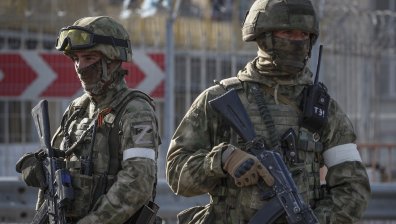 Русия укрепва позициите си в Херсонска област, хуманитарната ситуация е критична