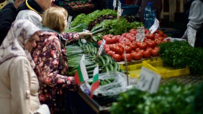 Цените на храните на едро паднаха до най-ниските нива за годината