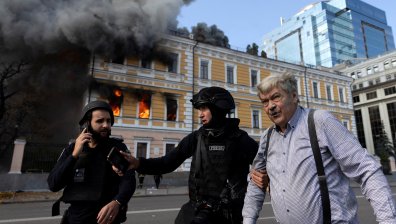 Украйна е под интензивни руски удари: 27 млрд. долара недостиг за отбрана