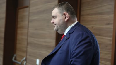 Пеевски: Подкрепете Назарян за шеф на НС, от нови избори няма смисъл