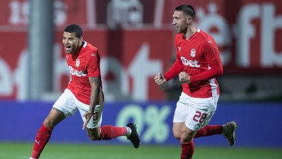 10 от ЦСКА 1948 удариха ялов пред гола "Левски" и го отдалечиха от върха