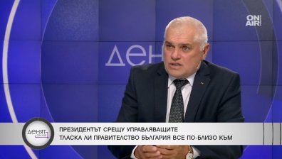 Валентин Радев: Президентът говори като Медведев - "не давайте оръжие и войната спира"