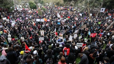 Седми ден бунт: Турция протестира срещу "позора, който Ердоган създаде"