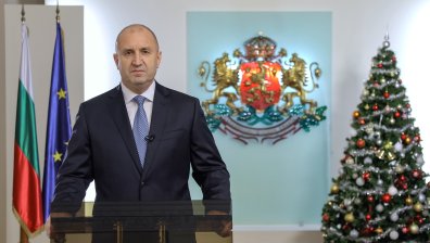 Радев: Не можем да се развиваме с политическо лицемерие, имаме нужда от единение