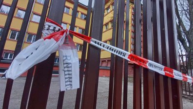 Спецакция на МВР в страната, бомбени заплахи затвориха училища