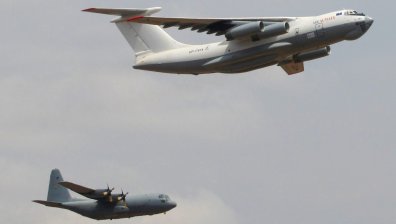 Два военни самолета от Москва прелетяха над Полша