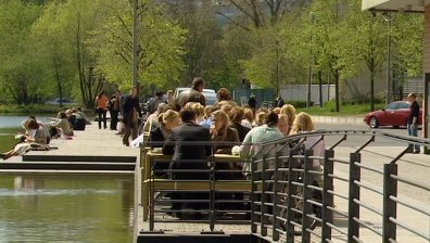 Германците се страхуват за спестяванията си, сочи проучване (видео)
