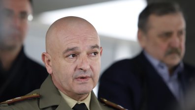 67 са вече заразените с коронавирус у нас, Щабът предлага още мерки