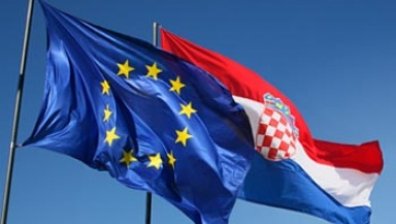 Хърватите избират първите си евродепутати