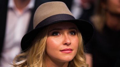 Бившата половинка на Кличко: Дъщеря ни е евакуирана и е в безопасност