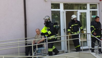 Пожар в Дома за възрастни хора в Благоевград (+ВИДЕО)
