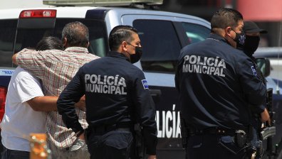 Зловеща находка в Мексико: Откриха най-малко 45 чувала с човешки останки