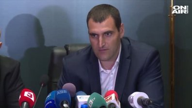 След спецоперацията в Габрово: Полицай и бизнесмен остават в ареста