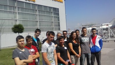 Стажанти на летище София