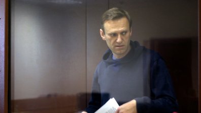 Искат 950 хил. рубли глоба за Навални