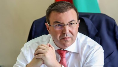 Костадин Ангелов: Прави се опит за силово налагане на ваксинацията