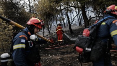 Голям пожар бушува на гръцкия остров&nbsp;Лесбос
